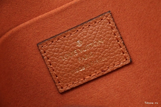 Cheap FÉLICIE POCHETTE LOUIS VUITTON 0821